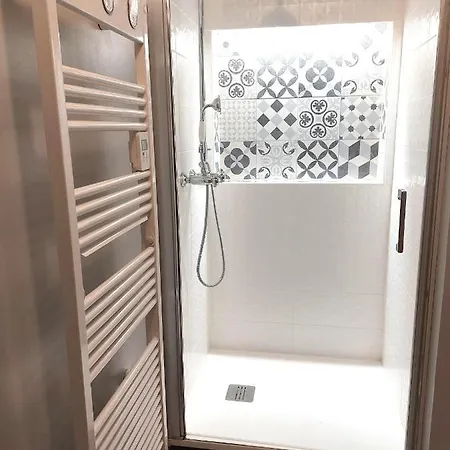 아파트 L'authentique Montalbanais Appt T2bis -72m² *