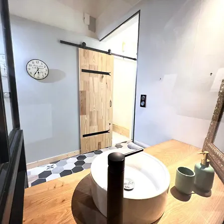 아파트 L'authentique Montalbanais Appt T2bis -72m²