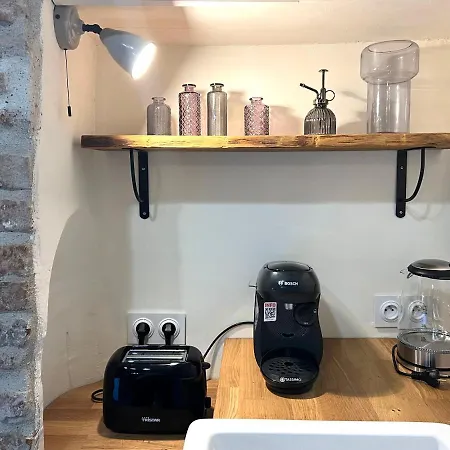 아파트 L'authentique Montalbanais Appt T2bis -72m² 몽토방
