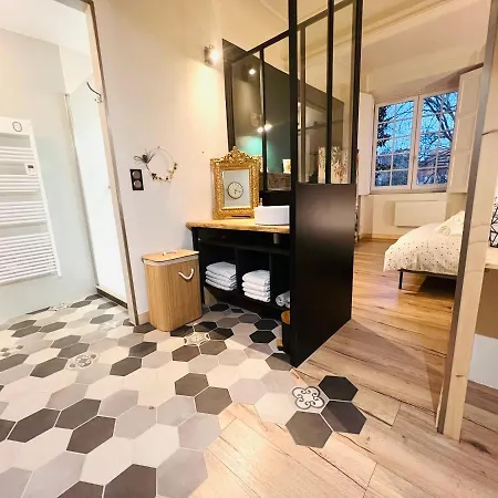 L'authentique Montalbanais Appt T2bis -72m² Μοντωμπάν